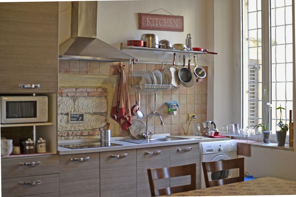 Ai Leoni Otel Verona Dış mekan fotoğraf